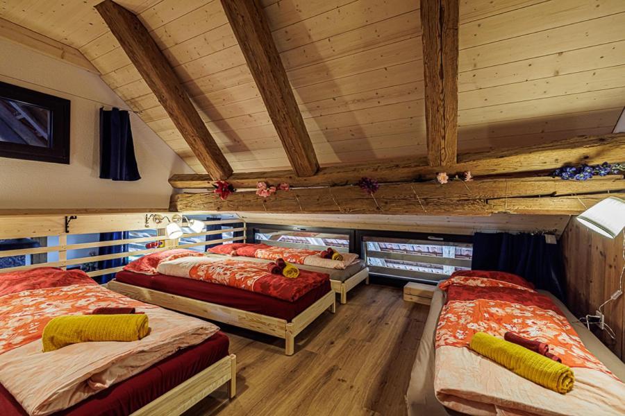 Uelis-Stoeckli-Gaestezimmer Auf Bauernhof Mit Billiard Und Alpakatrekking Meikirch Екстериор снимка
